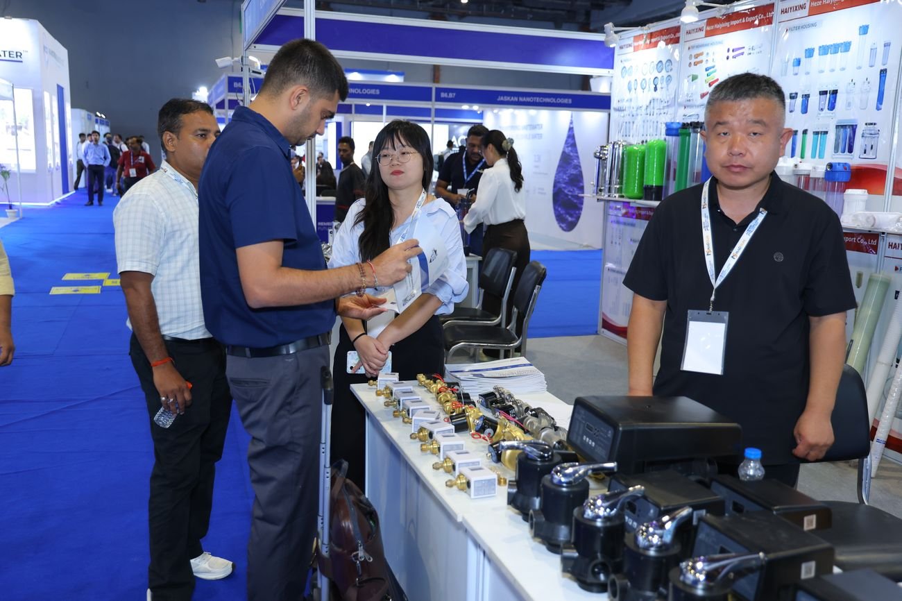 1,454 visitors registered at owner, chief executive, founder, partner or director level.